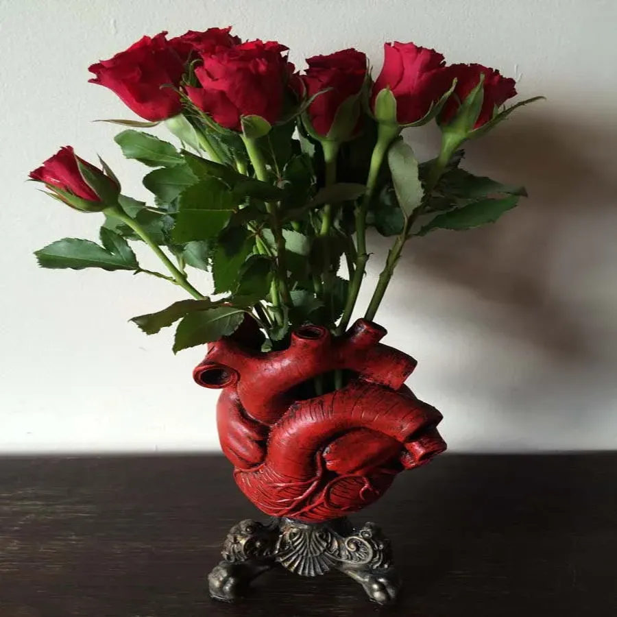 Realistic anatomical heart-shaped vase