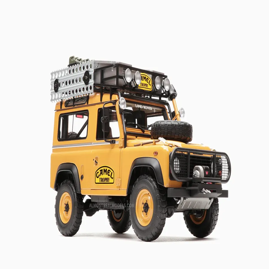 Land Rover Defender 90 “Camel Trophy” Borneo 1985 1:18 by Almost Real