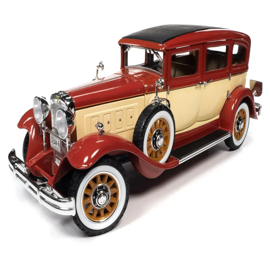 1931 Peerless Master 8 Sedan 1:18 Scale