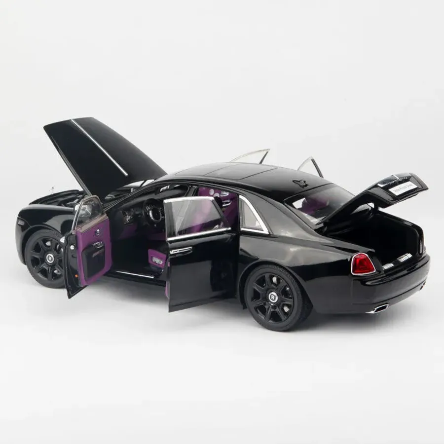 1/18 Rolls Royce RR Ghost Diecast Model